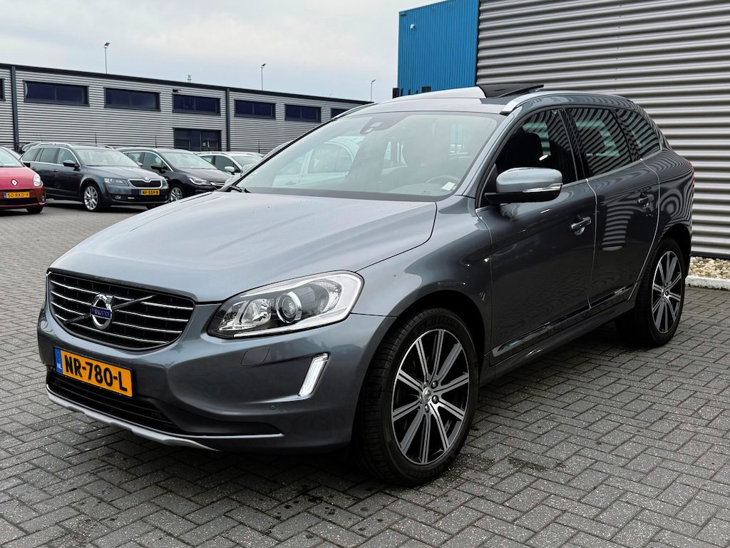 Volvo XC60 2.0 T5 FWD Polar+