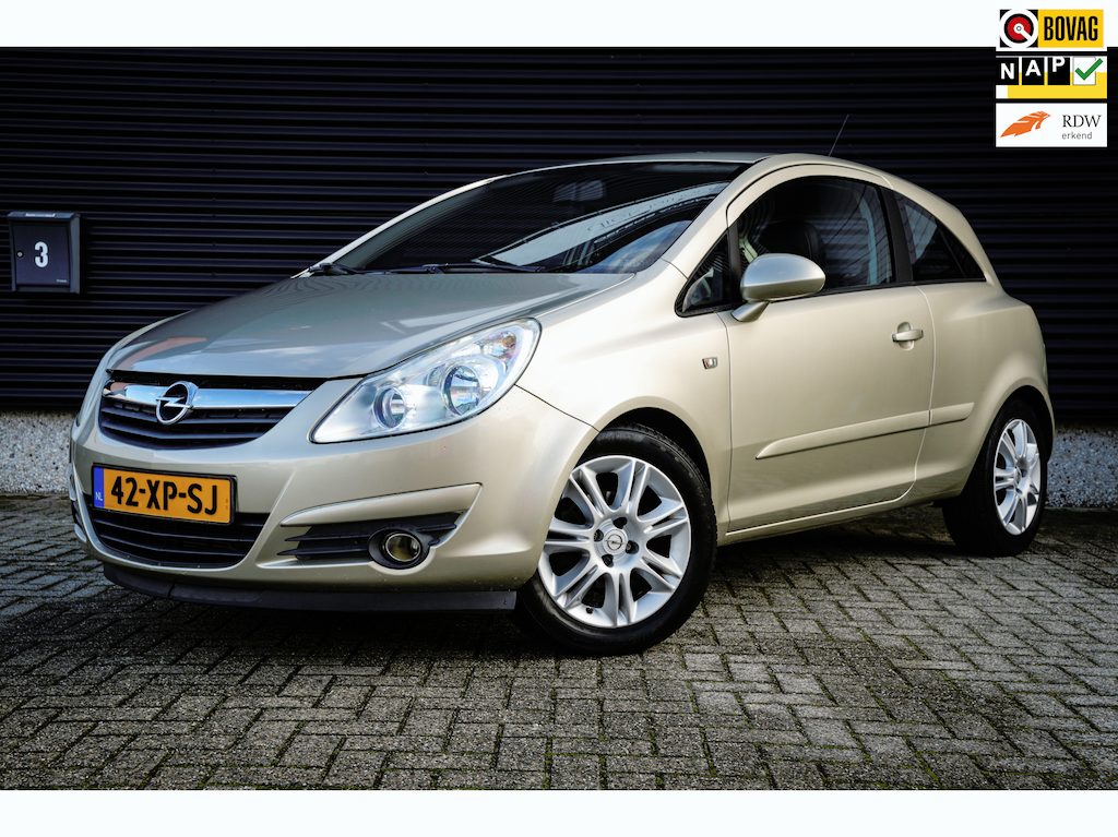 Opel Corsa 1.4-16V Cosmo Automaat | Airco | Cruise | Org. NL | Elektr. ramen | Metallic |