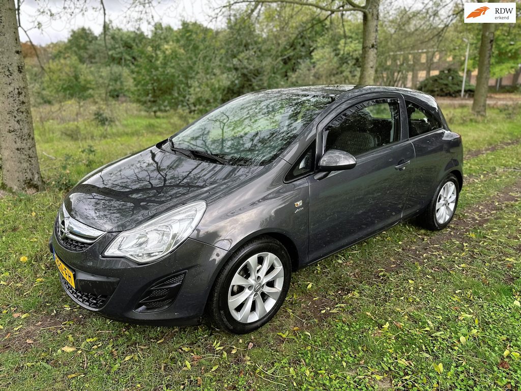 Opel Corsa 1.2 EcoFlex Selection APK 30-06-2027