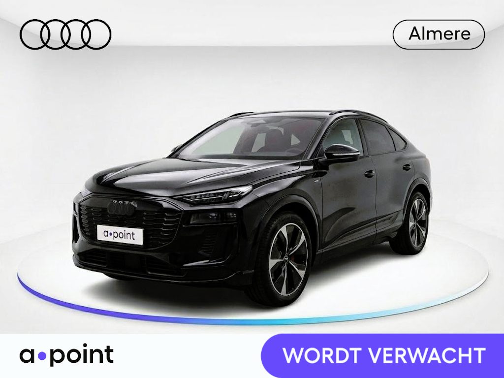 Audi Q6 e-tron S edition performance 100 kWh 306pk | Komt begin november binnen | Panoramadak | Head Up Display | Trekhaak | Elektrisch verstelbare voorstoelen | B&O Audio | S-line interieur | Memory