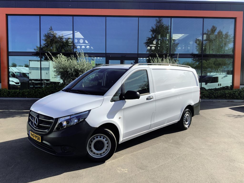 Mercedes-Benz Vito 114 CDI Lang Automaat Navi Airco Cruise Camera 3 Zits Trekhaak 2500 kg Euro 6