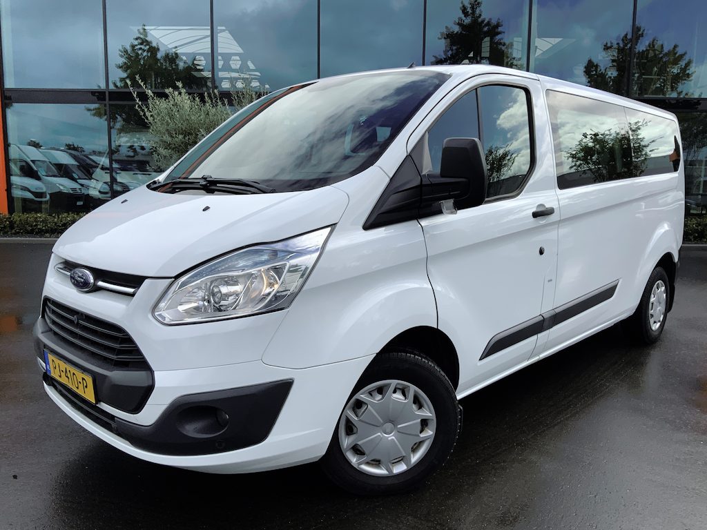 Ford Transit Kombi 310 2.2 TDCI L2H1 Ambiente 9 Persone Airco Cruise Trekhaak 2200 kg Euro 5. in de btw in de bpm