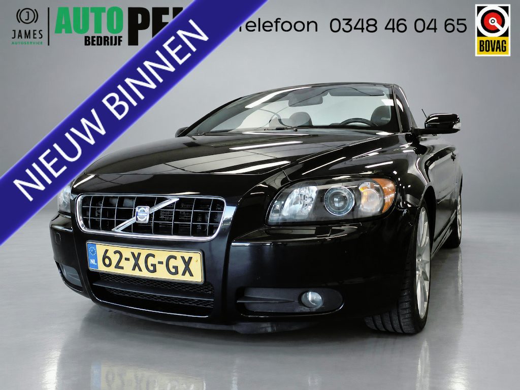 Volvo C70 Convertible 2.4i 170pk Summum automaat, Navigatie, Clima controle, Cruise controle, Elek stoel, Stoel verwarming, Lederen bekleding, Xenon, Pdc Achter, Nederlandse auto, Uniek 142.000km, Boekjes aanwezig!! 3 Maanden garantie op motor en versnellingsbak.