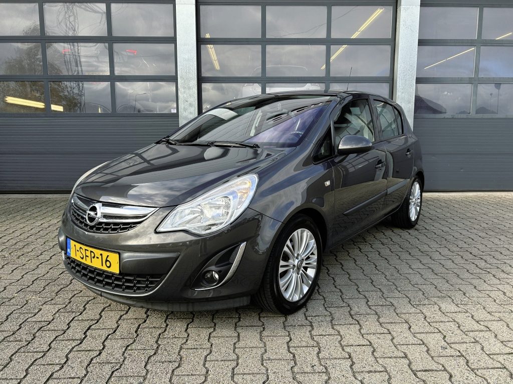 Opel Corsa 1.4 Twinport 100pk 5d Cosmo