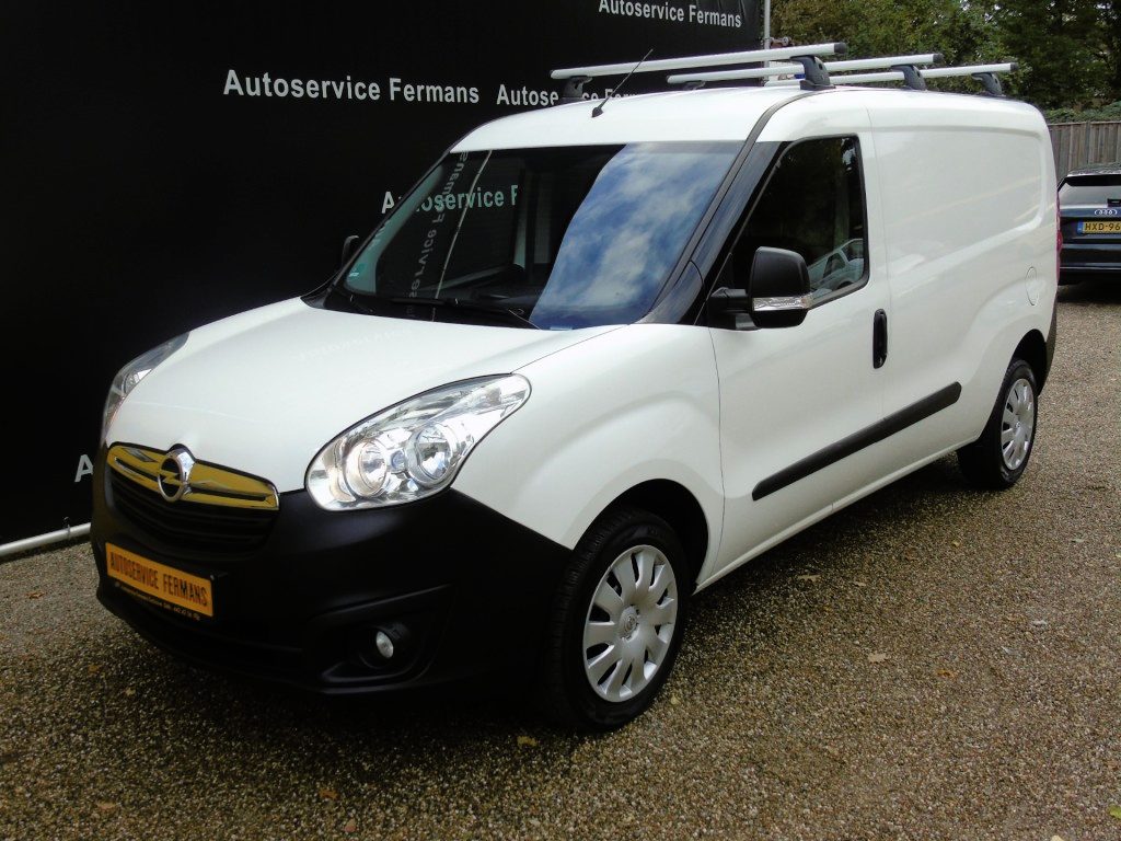 Opel Combo 1.4i Benzine 2Lang - 2018 - 59DKM - Airco - Schuifdeur