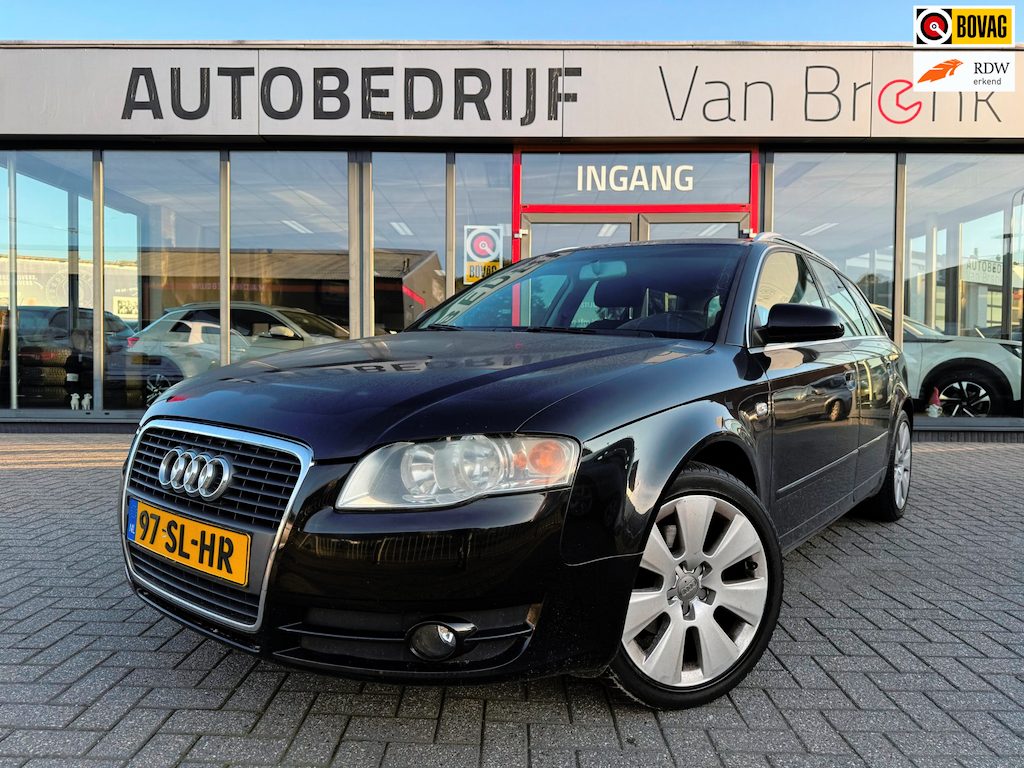 Audi A4 Avant 2.0 Pro Line Business | APK 06-2027