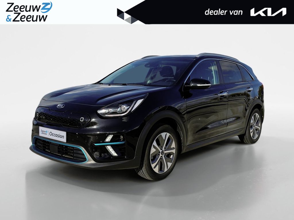 Kia Niro EV e-Niro DynamicPlusLine 64 kWh | *1E EIGENAAR | FABRIEKSGARANTIE | TREKHAAK | SCHUIF- KANTELDAK | APPLE CARPLAY/ ANDROID AUTO | NAVI | CAMERA | STUUR/ STOELVERWARMING | STOF/ LEDER | DAB+ | ETC…