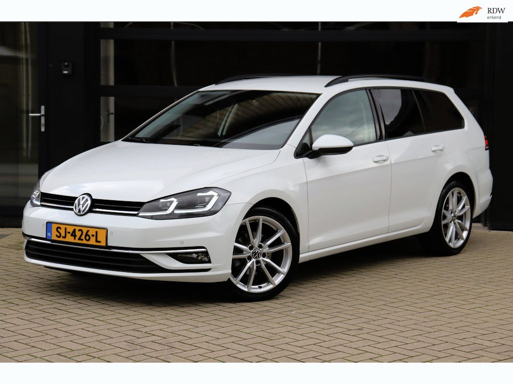 Volkswagen Golf Variant 1.0 TSI Highline | Led | Navi | Carplay | Multimedia | Cruise Control |