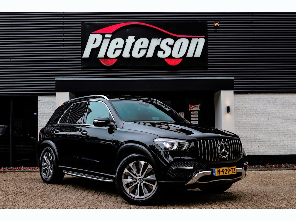 Mercedes-Benz GLE 350 e 4MATIC PANO BURMESTER TREKH