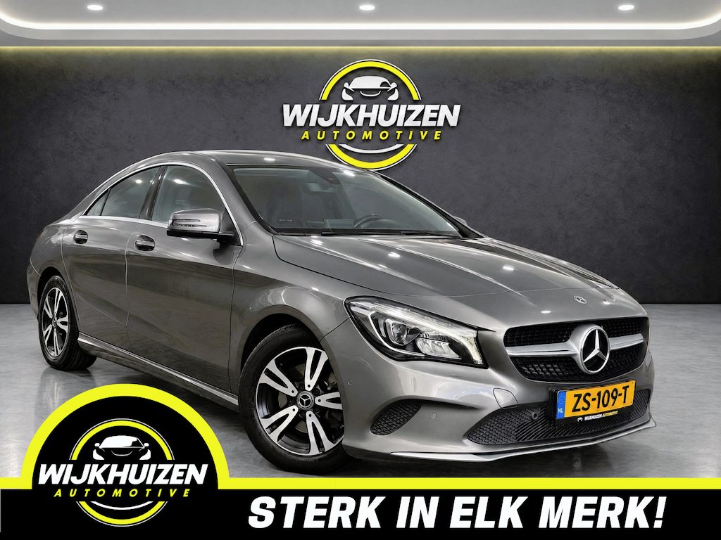 Mercedes-Benz CLA 180 Ambition Automaat met Led !!! Camera !!! Navigatie !!! Cruise !!!