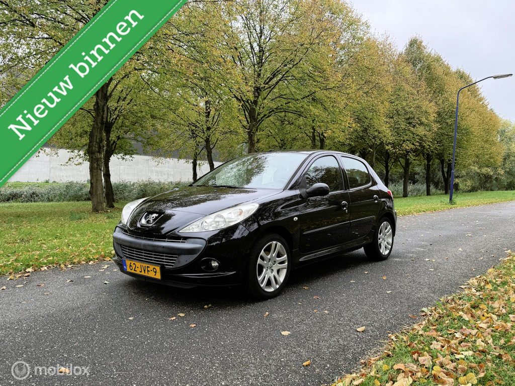 Peugeot 206+ 1.4 XS*NEW APK 10/27*AIRCO*ELEK. RAMEN