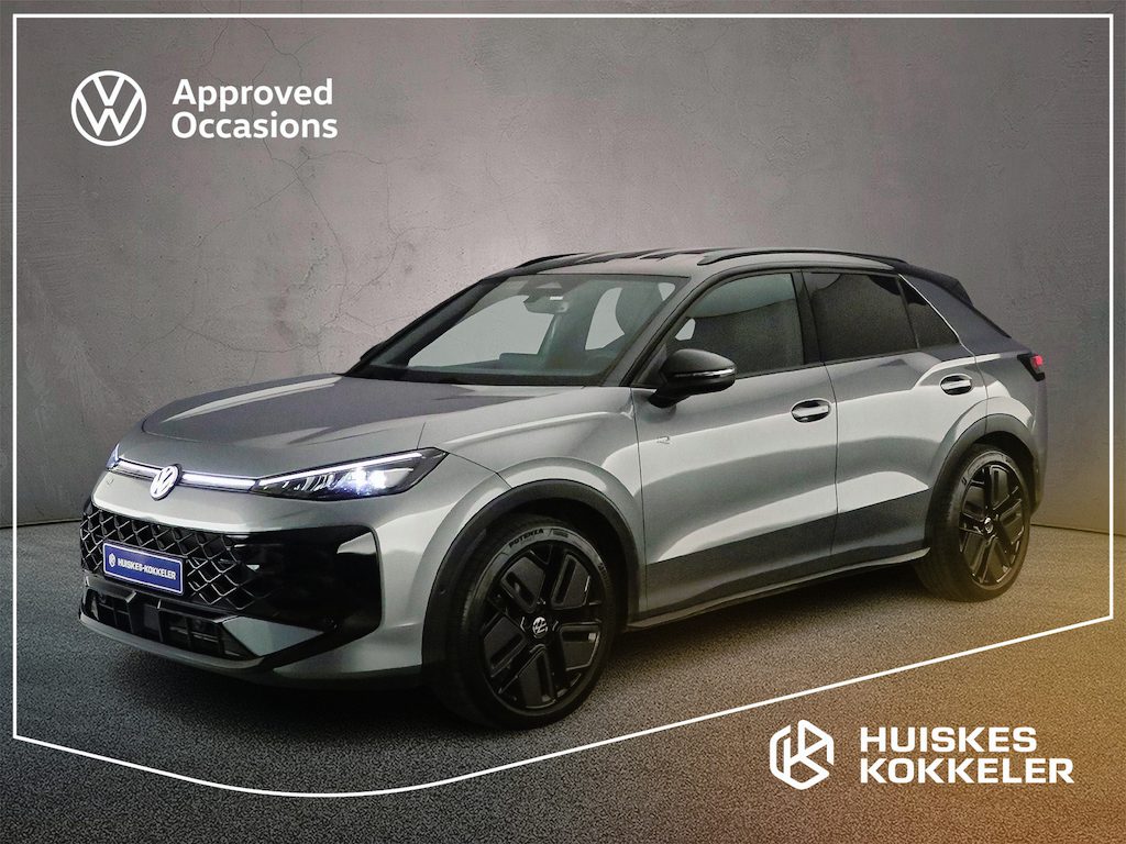 Volkswagen T-Roc R-Line 1st Edition 1.5 eTSI 150pk DSG Automaat Trekhaak, Black Style, Adaptive cruise control, Achteruitrijcamera, LED koplampen, Stuurwiel verwarmd