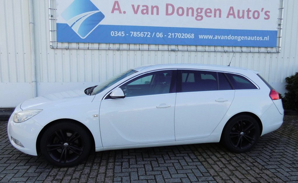 Opel Insignia 1.4 T ECOFLEX SPORT,Clima,Cruise,Trhaak,APK 30-11-27