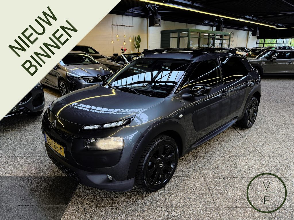 Citroën C4 Cactus 1.2 PureTech Shine | Pano | Camera | Nieuwe Service & APK |