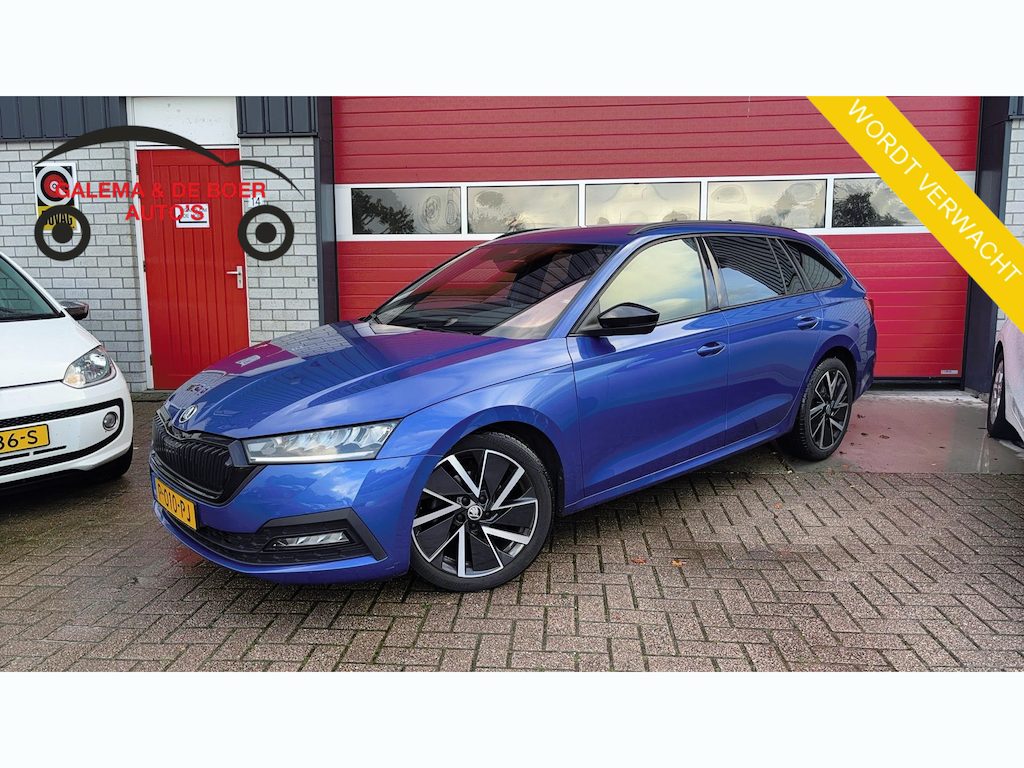 Skoda Octavia Combi 1.5 e-TSI Sport Business AUTOMAAT / TREKHAAK / STOELVERW / STUURVERW / SFEER / CARPLAY / FULL LED / NL-AUTO