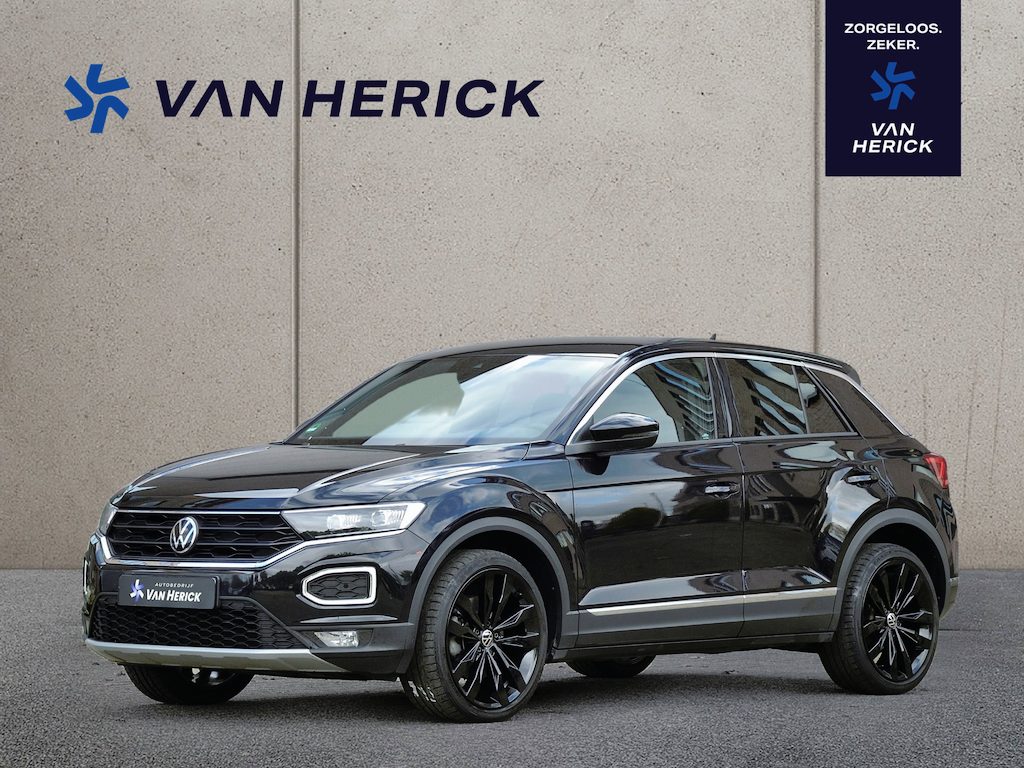 Volkswagen T-Roc 1.5 TSI 150PK Sport Automaat | Navigatie | Keyless | Winterpakket