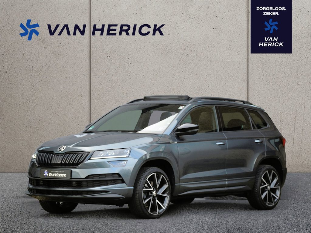 Skoda Karoq 1.5 TSI ACT 150PK Sportline Business Automaat | Panoramadak | Achteruitrijcamera | Full Map Navigatie