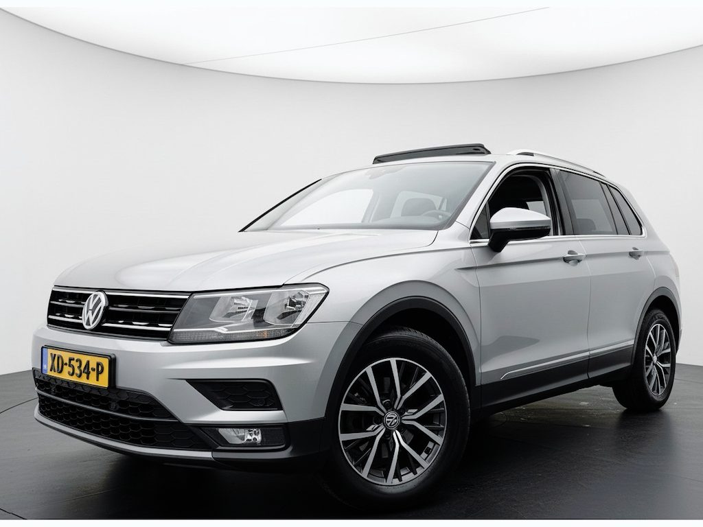 Volkswagen Tiguan 1.4 TSI 150PK ACT DSG COMFORTLINE PANORAMADAK/CARPLAY/TREKHAAK