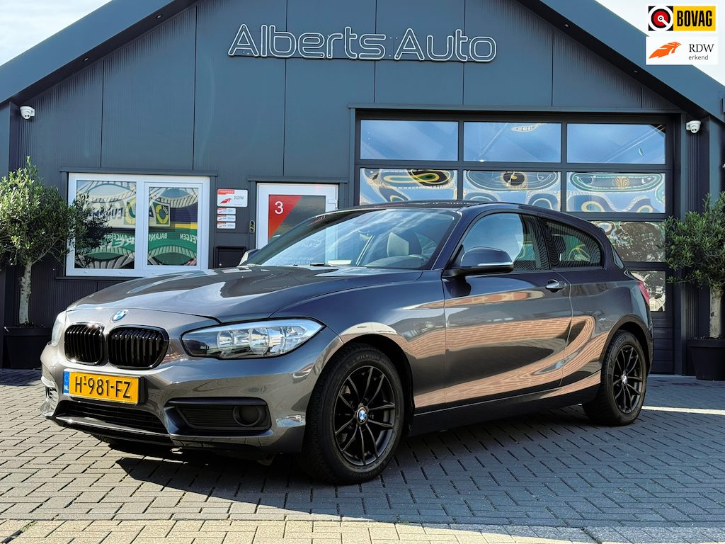 BMW 1-Serie 118i Corporate Lease Sport | NAVI | AIRCO |