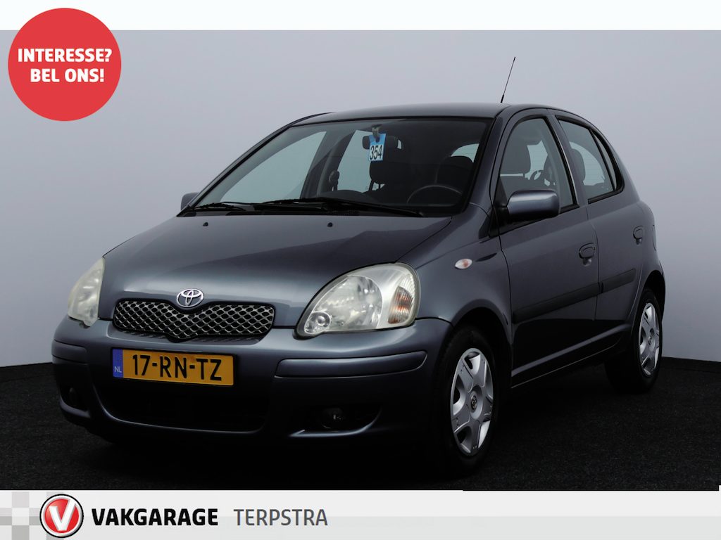 Toyota Yaris 1.3 VVT-i S-Line/ HISTORIE!/ 5-Drs/ Airco/ C.V. Afstand/ Elek. pakket/ Isofix/ Multi. LEDER. Stuur/ Getint glas/ Mistl./ Metallic lak.