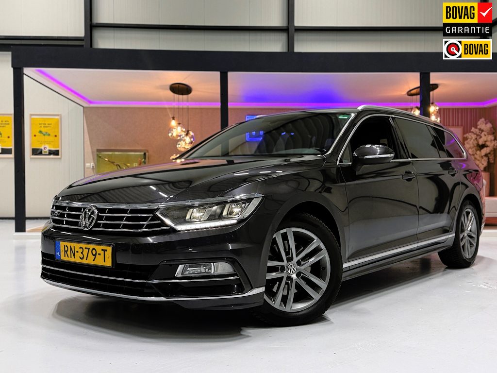 Volkswagen Passat Variant 1.4 TSI ACT 150 PK R-Line | Trekhaak |NAP| Virtual Cockpit | ACC | Leder/Alcantara | Stoelverw. |