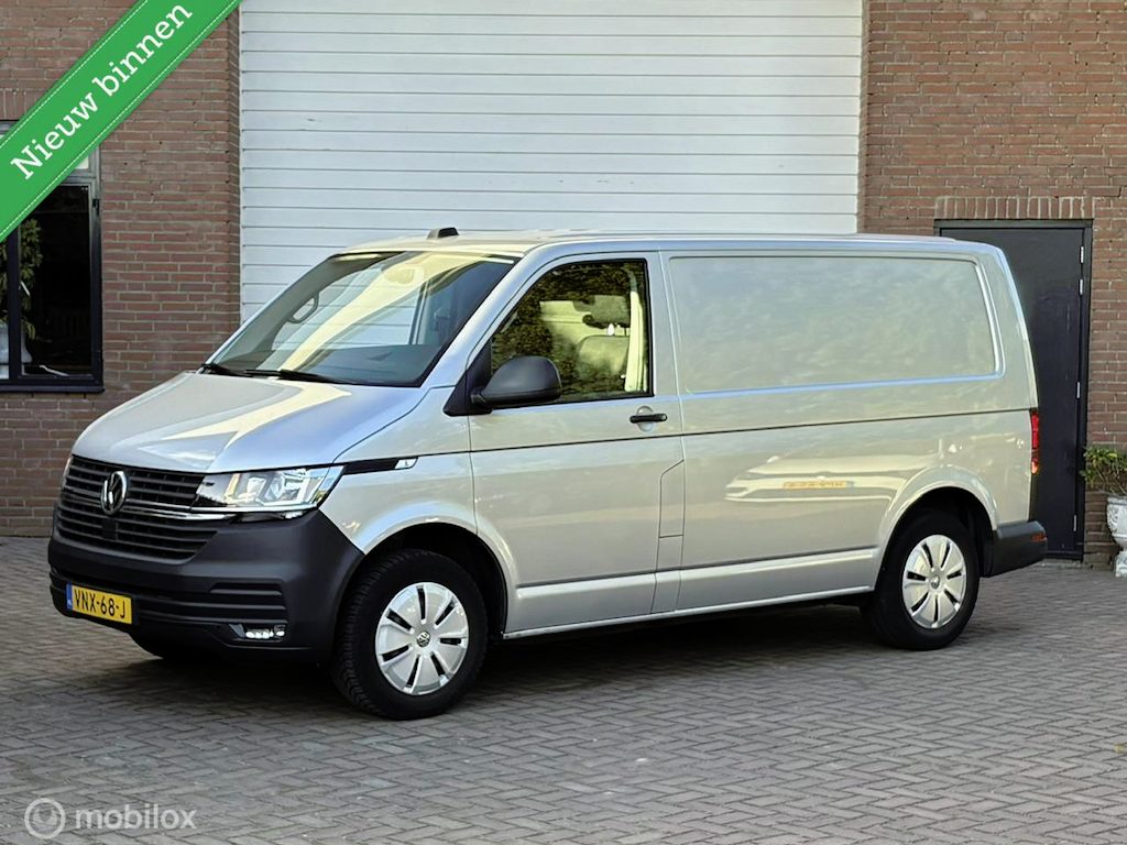 Volkswagen Transporter 2.0 TDI 150 pk DSG L1H1 28 Automaat Navi Carplay