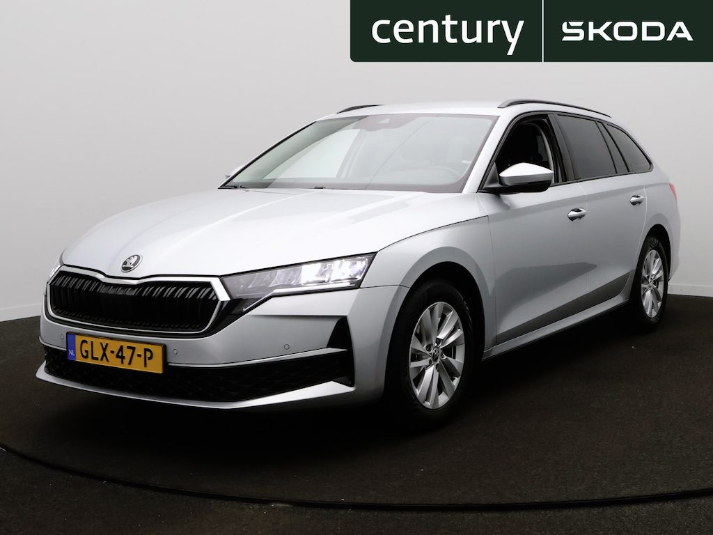 Skoda Octavia Combi 1.5 TSI MHEV Business Edition Plus Automaat | Camera | Trekhaak | Cruise | Elek. Kofferbakklep |