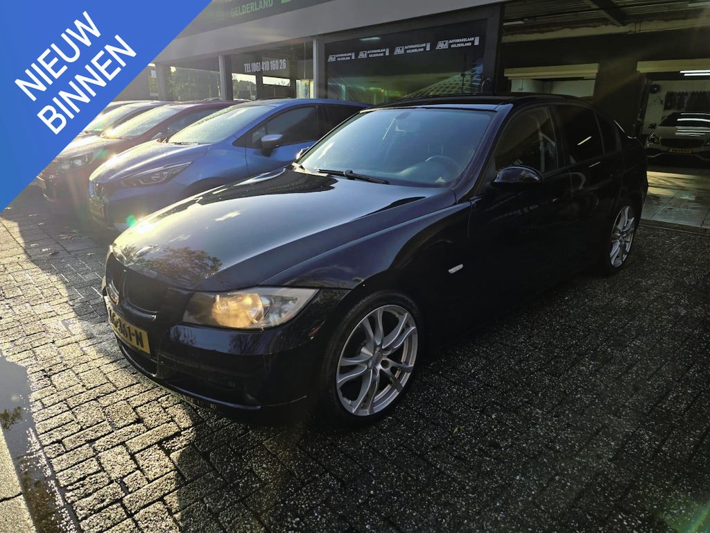 BMW 3-Serie 318i Business Line | GOED ONDERHOUDEN | NIEUWE APK | AIRCO | LMV |