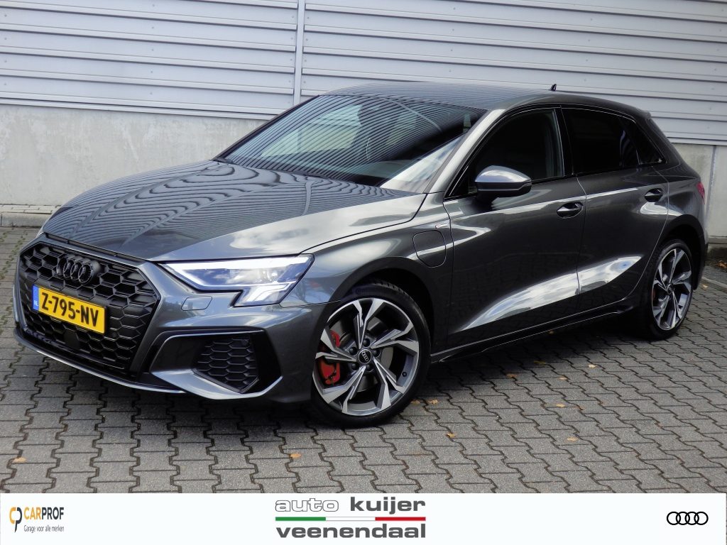 Audi A3 Sportback 45 TFSI e S ed. Comp
