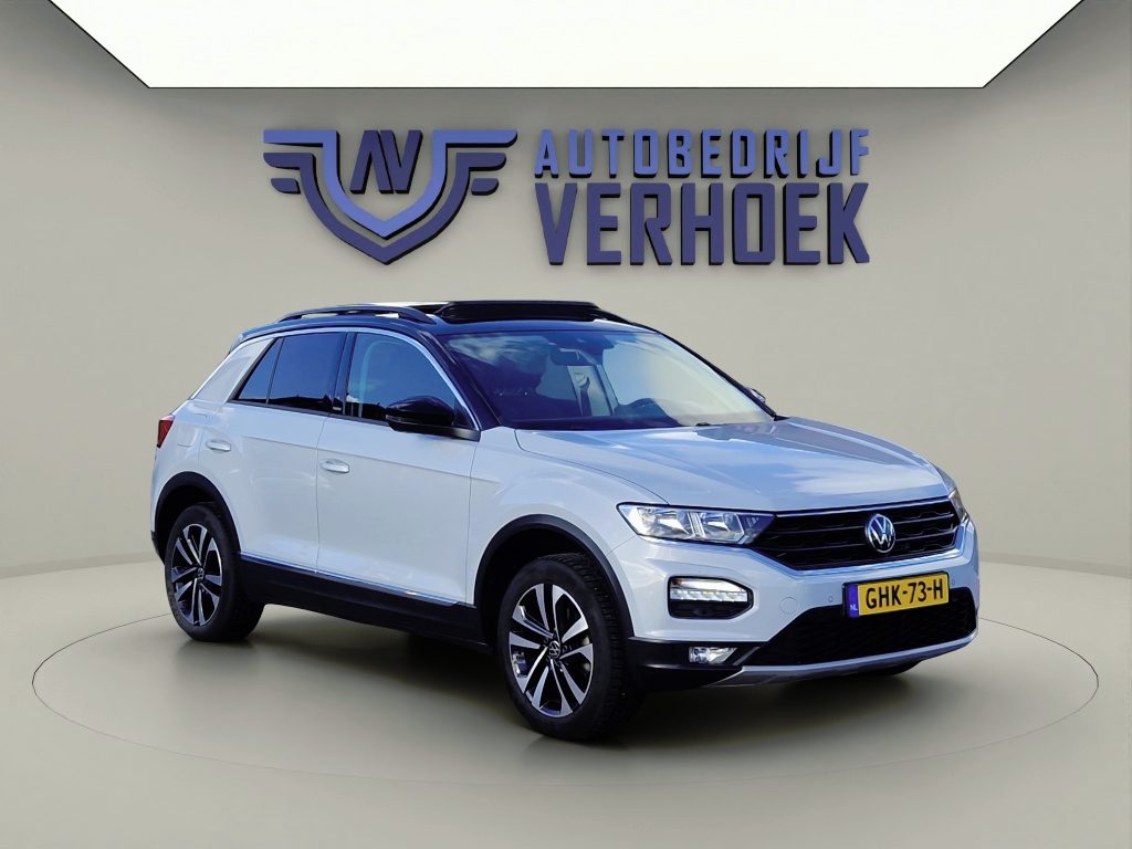 Volkswagen T-Roc 1.5 TSI Sport Trekhaak - Panodak - Stoelverwarming