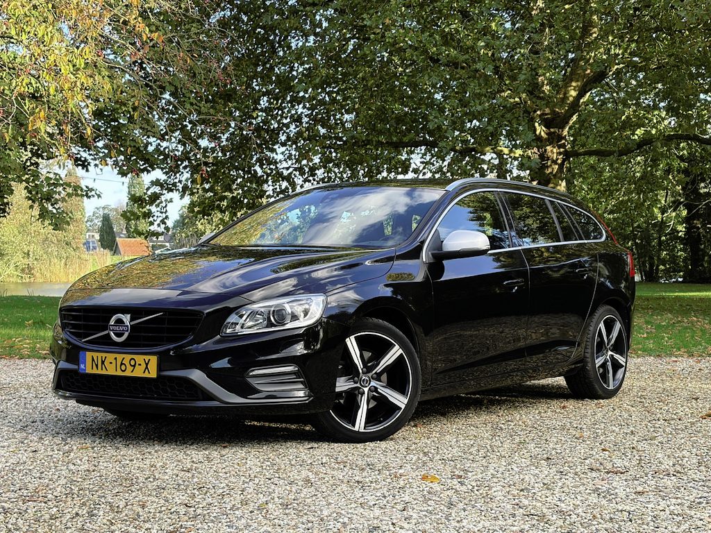 Volvo V60 T3 Nordic+ R-Design, Trekhaak* Dealer O.H.*