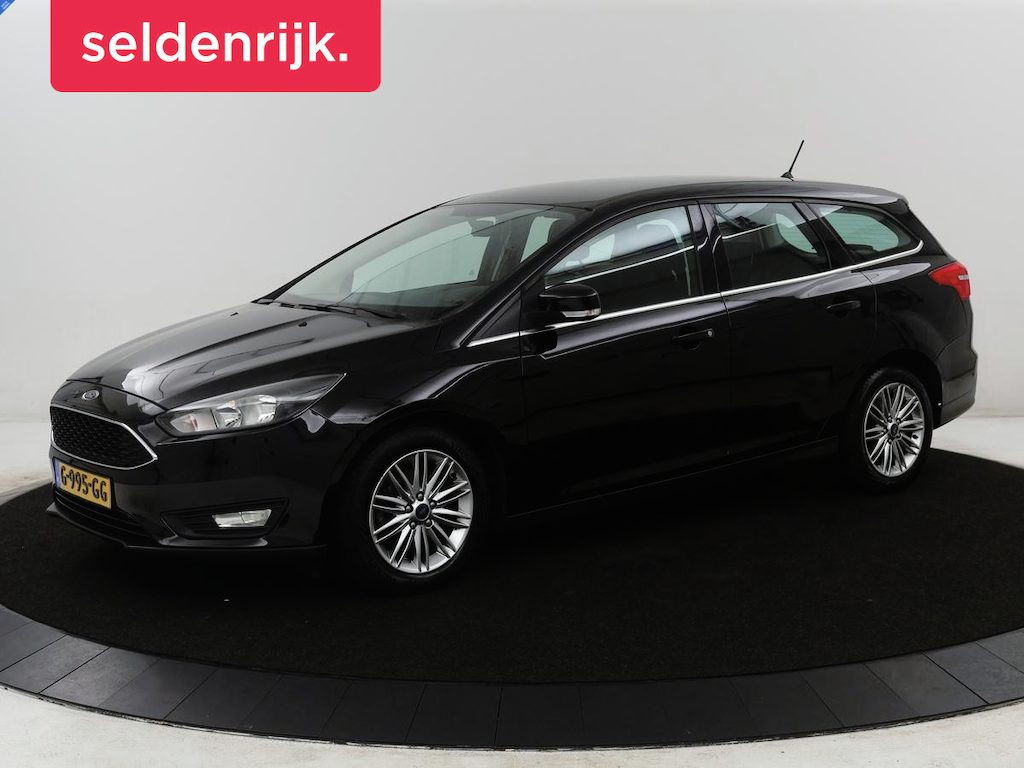 Ford Focus Wagon 1.0 Lease Edition | Cruise control | Park assist | Trekhaak | Carplay | Navigatie