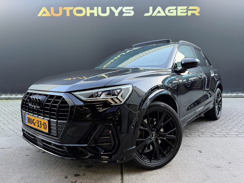 Audi Q3 45 TFSI e S Pano Sonos 360 Keyless Alcantara Trekhaak E.klep Carplay