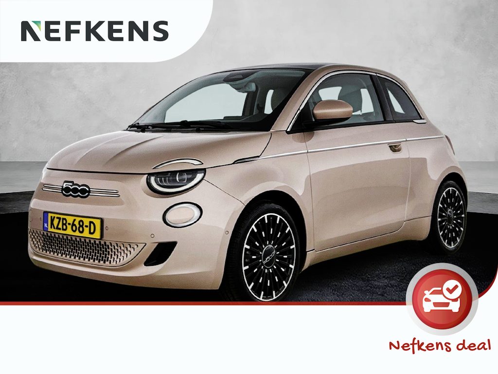 Fiat 500 118pk La Prima 42 kWh Automaat | Glazendak | Navigatie | Climate Control | Adaptieve Cruise Control | Stoelverwarming | Achteruitrijcamera | Dodehoekdetectie | 17" Lichtmetalen Velgen | Apple Carplay/Android Auto |