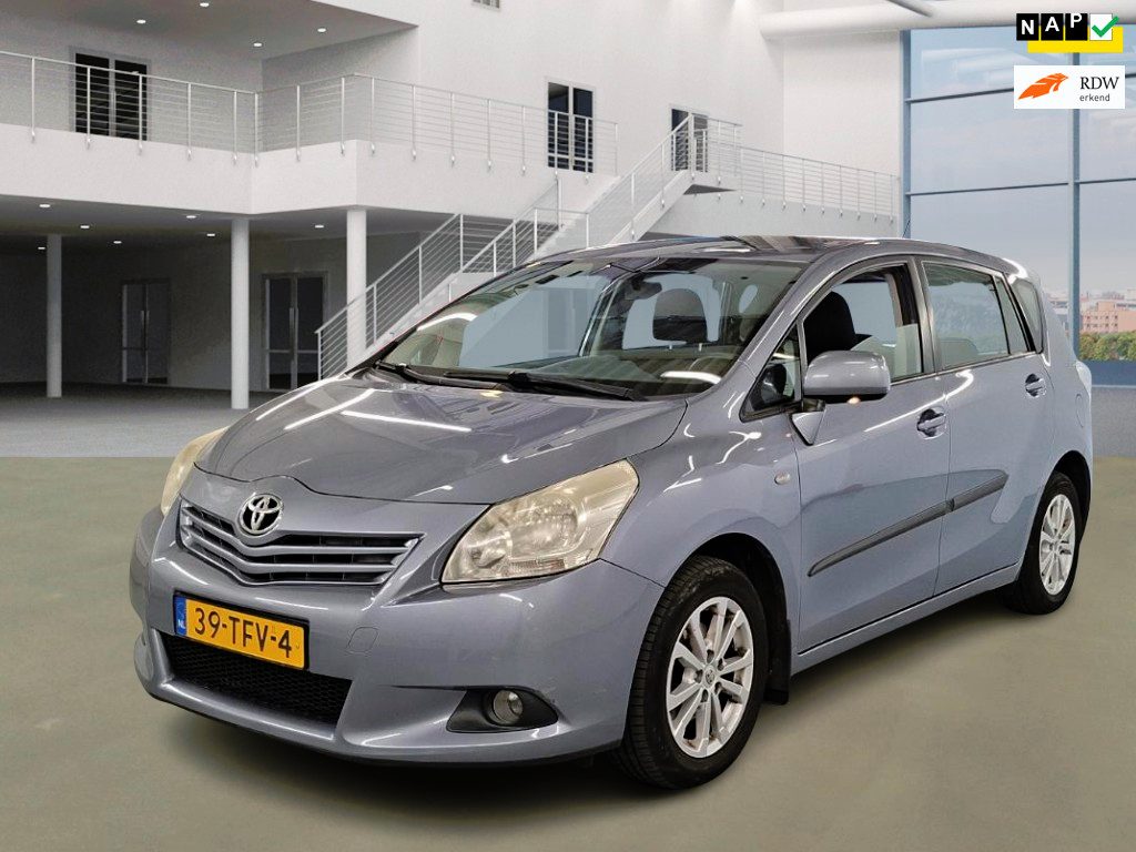 Toyota Verso 1.6 VVT-i Aspiration AIRCO CRUISE TREKHAAK NAP