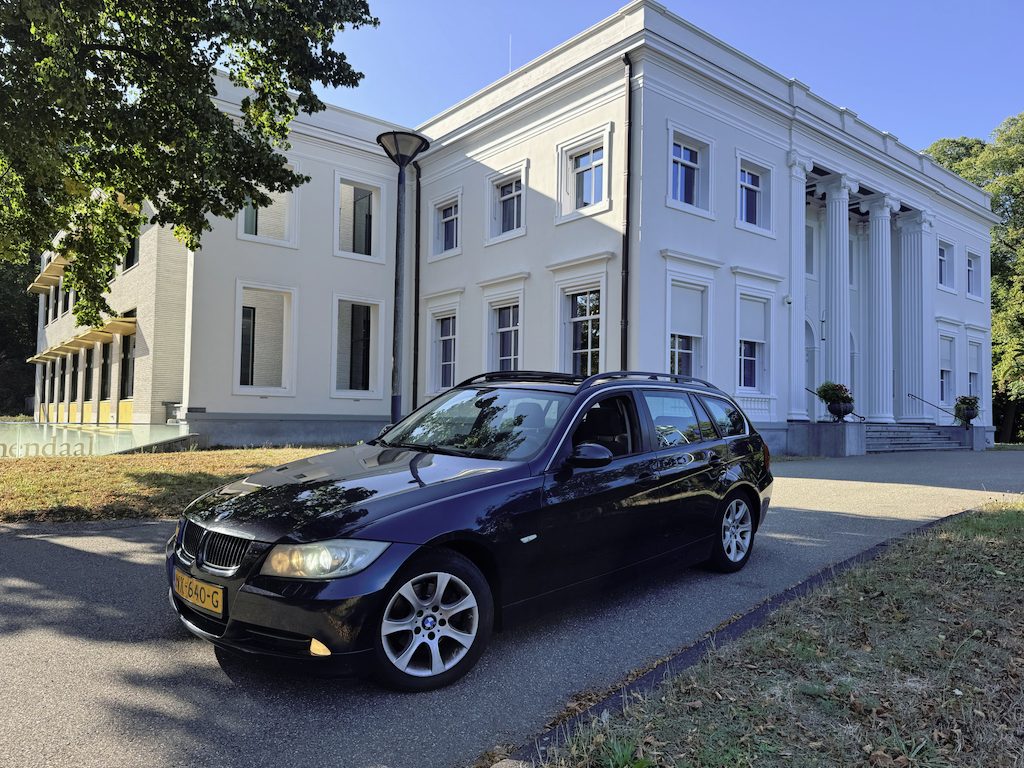 BMW 3-Serie Touring 325i AUT, SCHUIFDAK