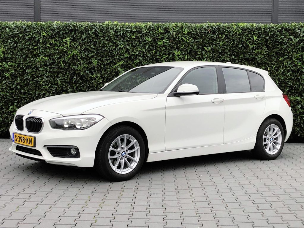BMW 1-Serie 116i Centennial Executive, FACELIFT, HARMAN/KARDON, NAVIGATIE, CRUISE CONTROL, CLIMATE CONTROL, LICHTMETAAL 16"