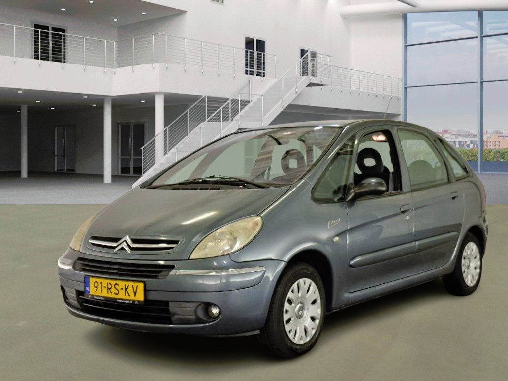 Citroën Xsara Picasso 1.8i-16V Attraction/ LAAG KM/ CRUISE