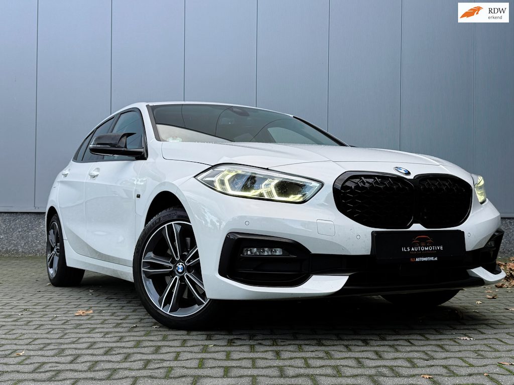 BMW 1-Serie 118i M-Pakket 2020 CarPlay Navi Stoelverwarming