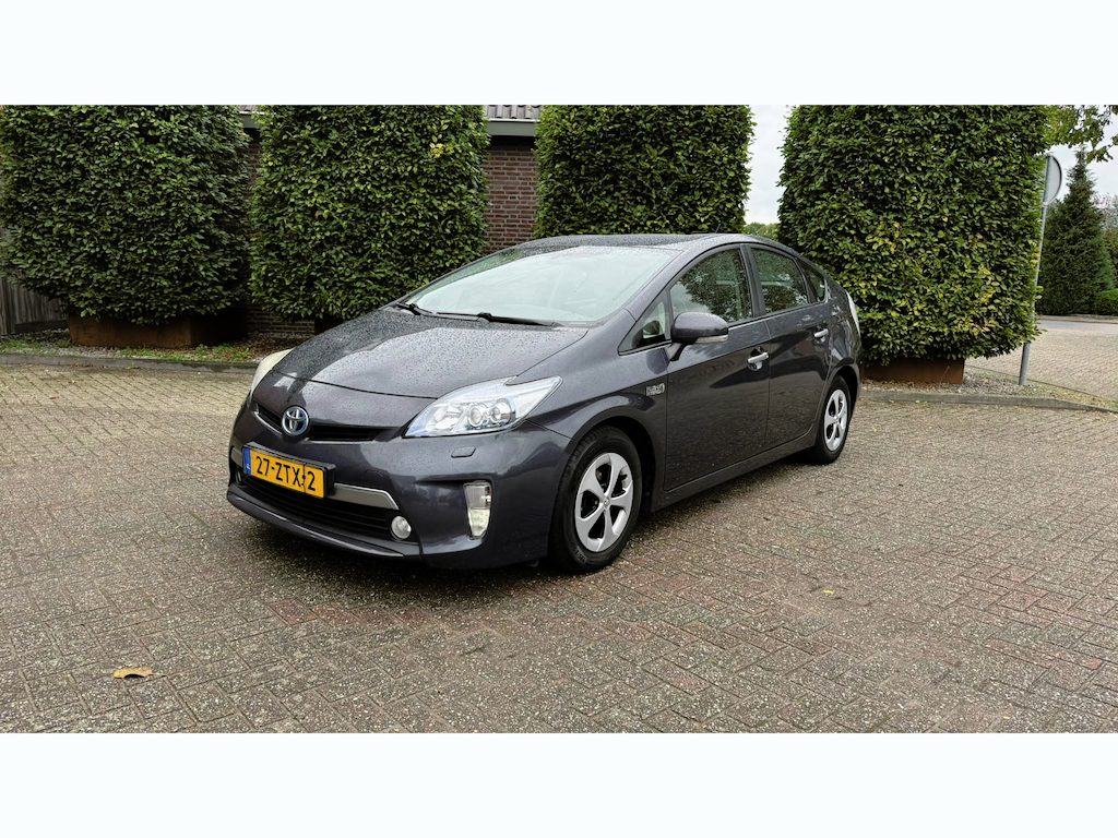 Toyota Prius 1.8 Plug-in Dynamic Business