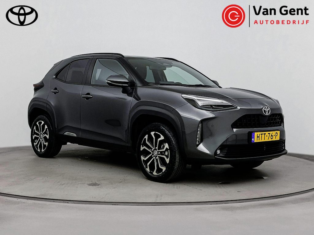 Toyota Yaris Cross 1.5 Hybrid 115 Dynamic | Dodehoek detectie | Parkeersensoren voor/achter | Apple Carplay / Android Auto | Stoel-/stuurverwarming | Verwarmbare voorruit | Adaptive Cruise | Full LED | Keyless | Clima | Camera | 17 inch