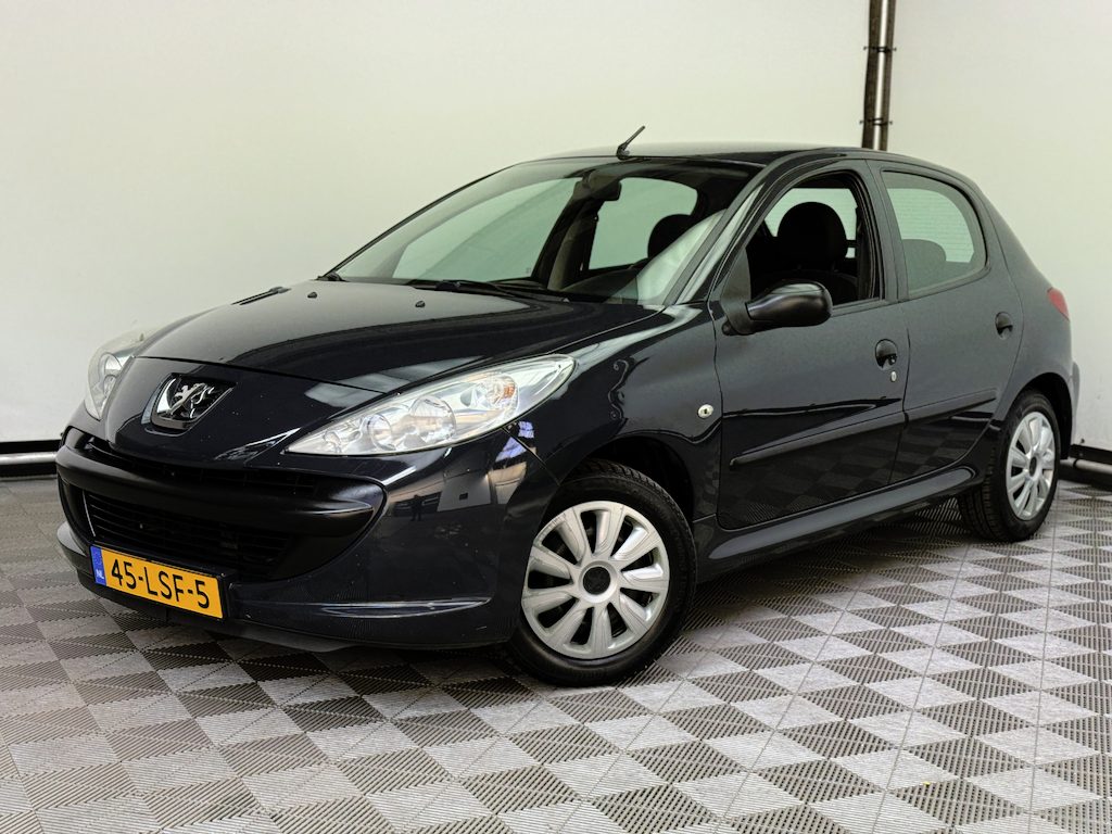 Peugeot 206+ 1.1 XR 5-drs Trekhaak NL Auto
