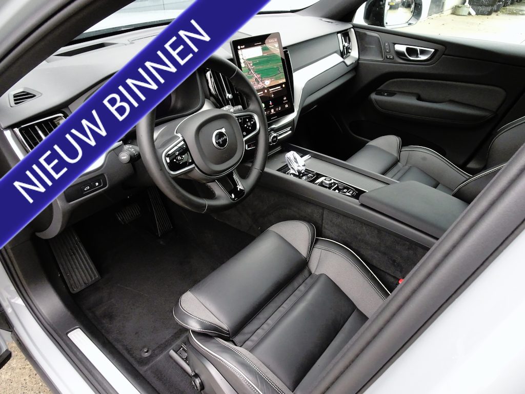 Volvo XC60 2.0 T8 Plug-in hybrid AWD Plus Black Edition