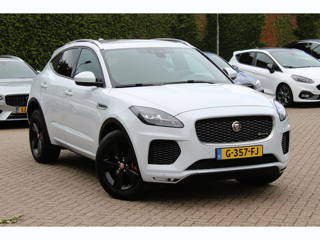 Jaguar E-Pace 2.0 P250 AWD SE / Panoramadak / Camera / Head-up / Leder / 19'' / Meridian / Memory seats / Navigatie / Dodehoek / Stoelverwarming / ACC