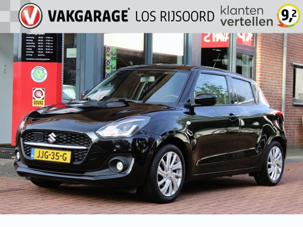 Suzuki Swift 1.2 Hybrid *Smart* | Trekhaak | Carplay | Camera | Stoelverwarming | Cruise & Climate | PDC | Navigatie | Privacy |