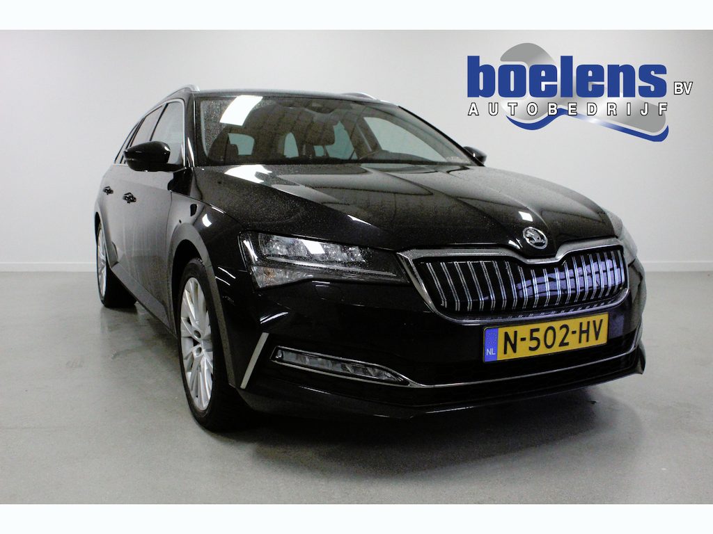 Skoda Superb Combi 1.4 TSI iV Business Edition Plus | WEGKL-TRHAAK | CARPLAY | STOEL-VERW | SFEER | DAB | CAMERA | BLINDSPOT |