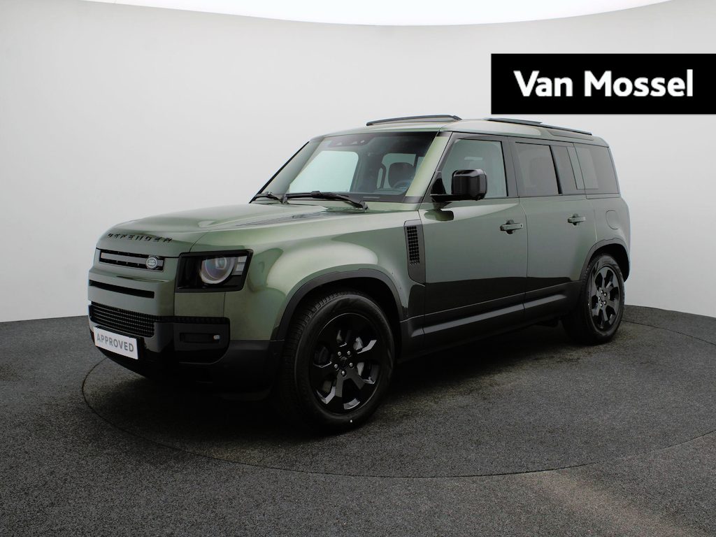 Land Rover Defender 110 2.0 P300e 110 Forest Edition