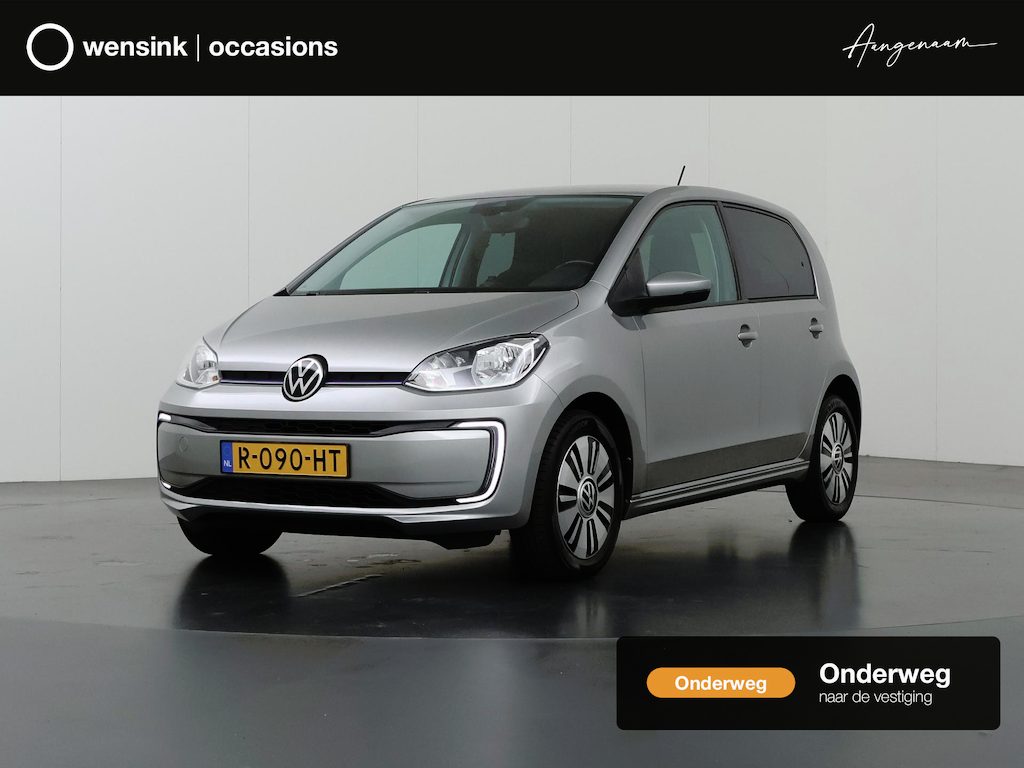 Volkswagen e-Up! e-up! Style | Trekhaak | Cruise Control | Parkeercamera | Stoelverwarming | Lichtmetalen Velgen | Climate Control |