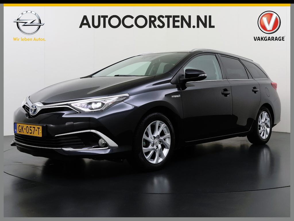 Toyota Auris Touring Sports 1.8I Hybrid Panoramadak Trekhaak Stoelverwarming Ecc Navi Bluetooth Pdc Lease pro Privacy Glas Lane Assist Regen-Lichtsensor Isofix Xenon Keyless Origineel Nederlandse Auto 345kg Trekgewicht
