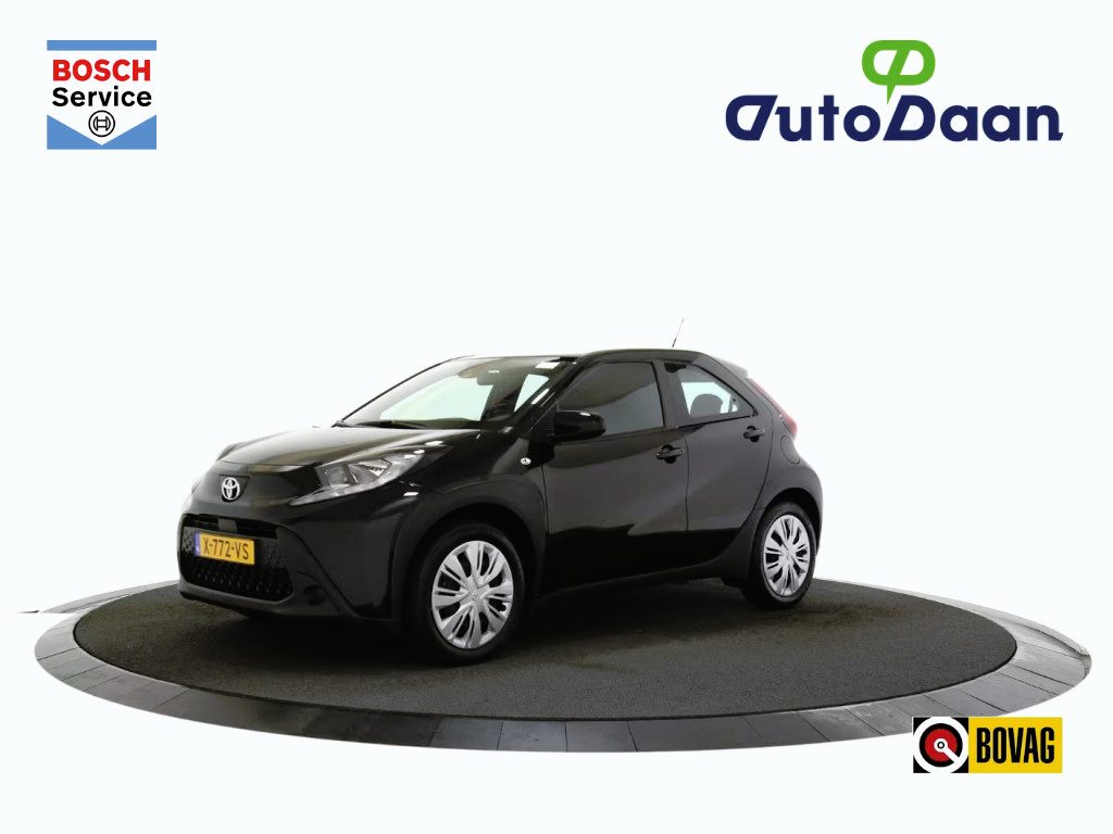 Toyota Aygo X 1.0 VVT-i MT Play